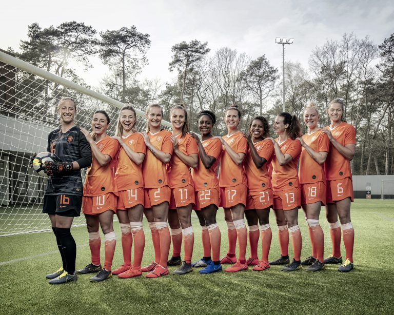 vk magazine Dames voetbal 1